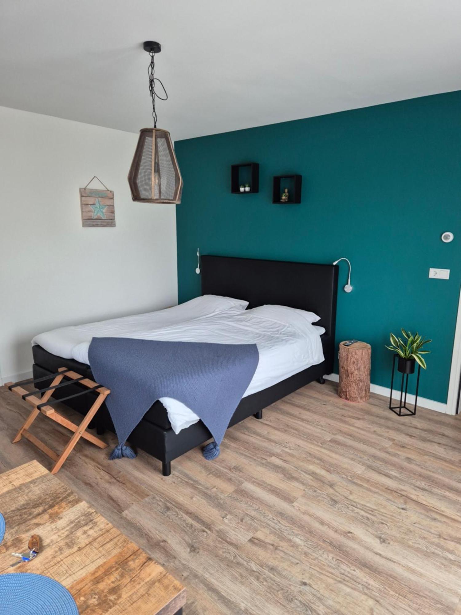 Bed and Breakfast Bnb Westerduinen, De Bollekamer De Koog  Exterior foto